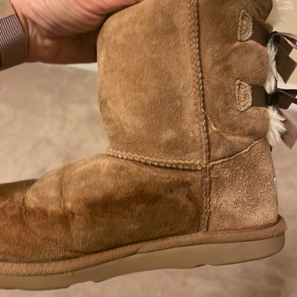 Girls Uggs - Picture 8 of 8